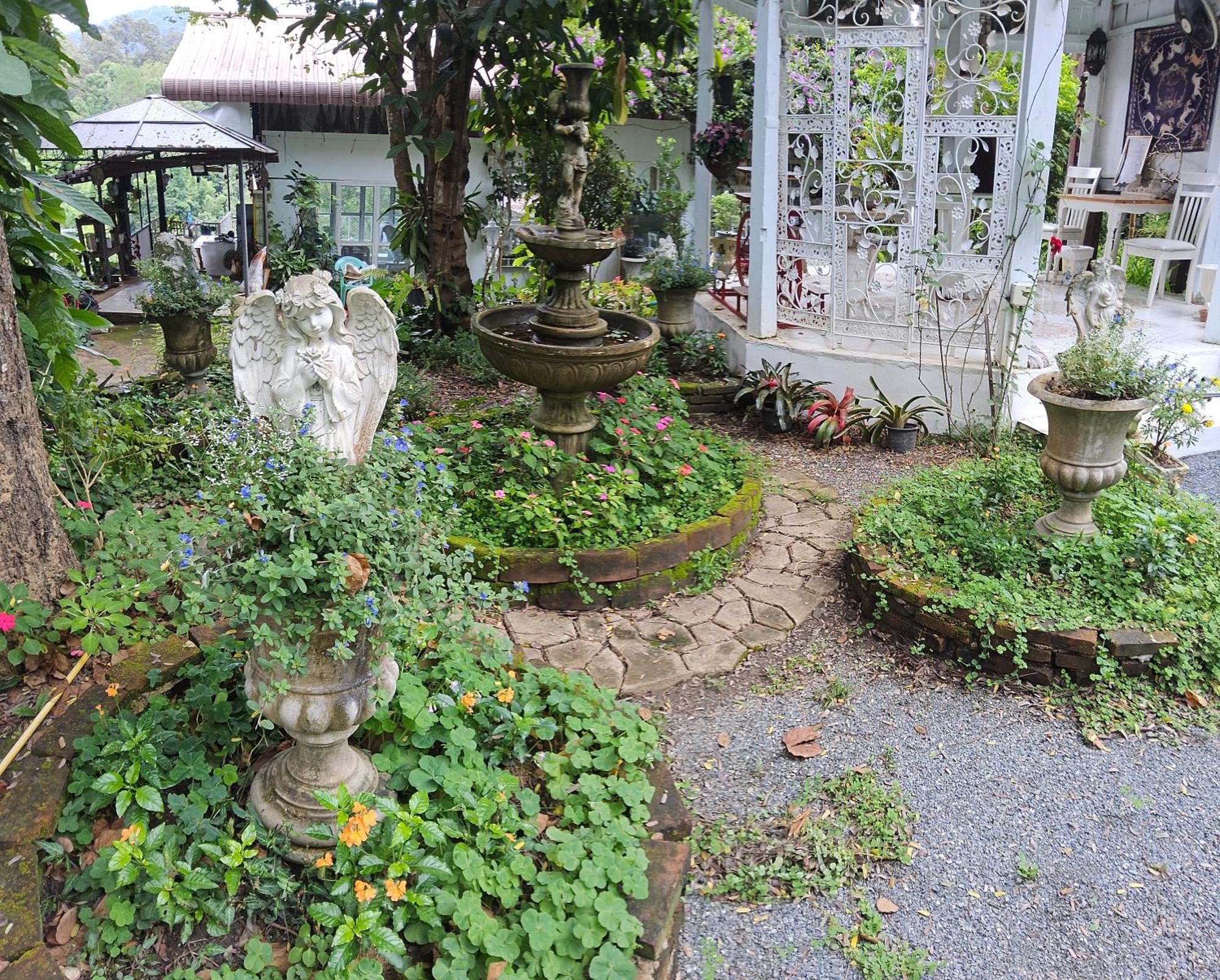 Balmy Hideout Cafe & Homestay Ban Huai Kaeo Exteriör bild