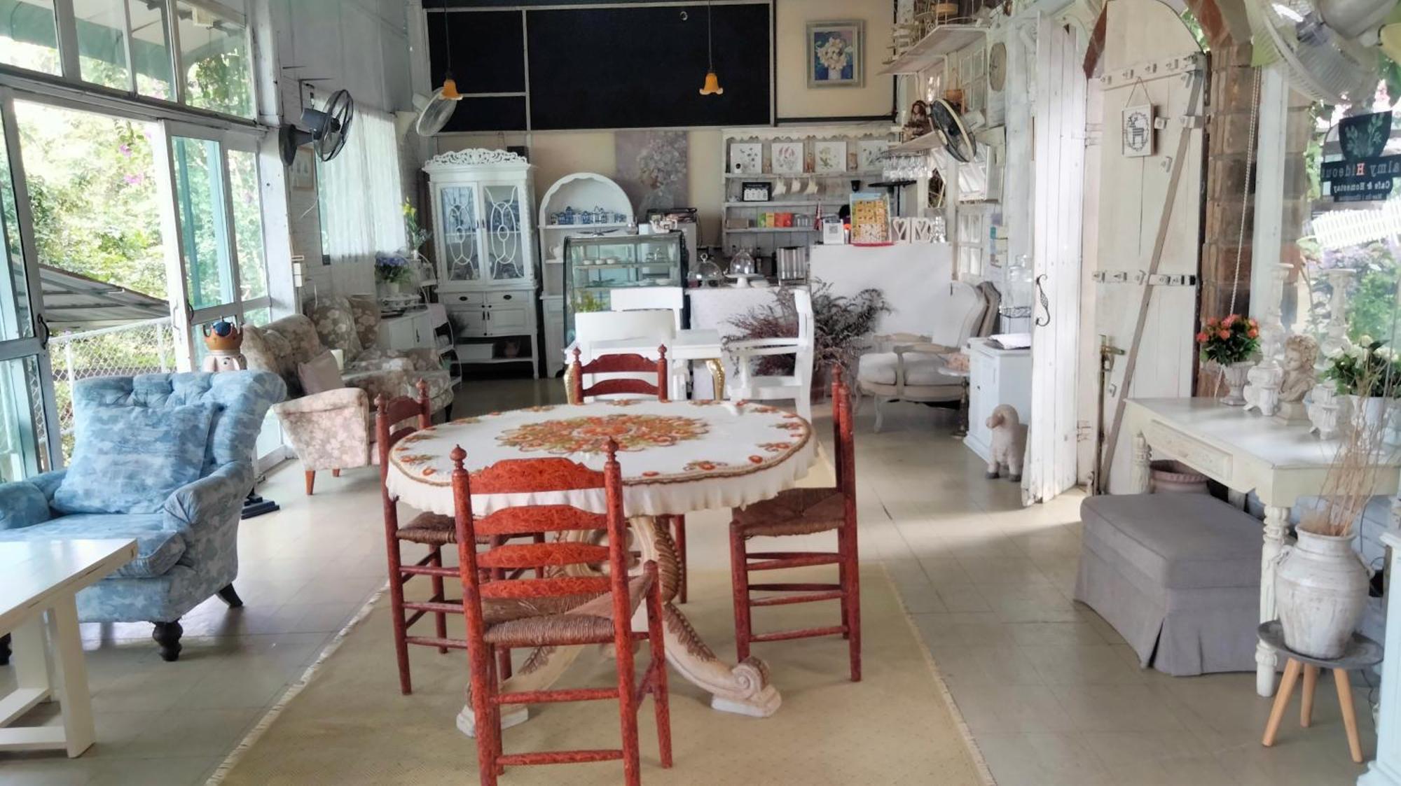 Balmy Hideout Cafe & Homestay Ban Huai Kaeo Exteriör bild