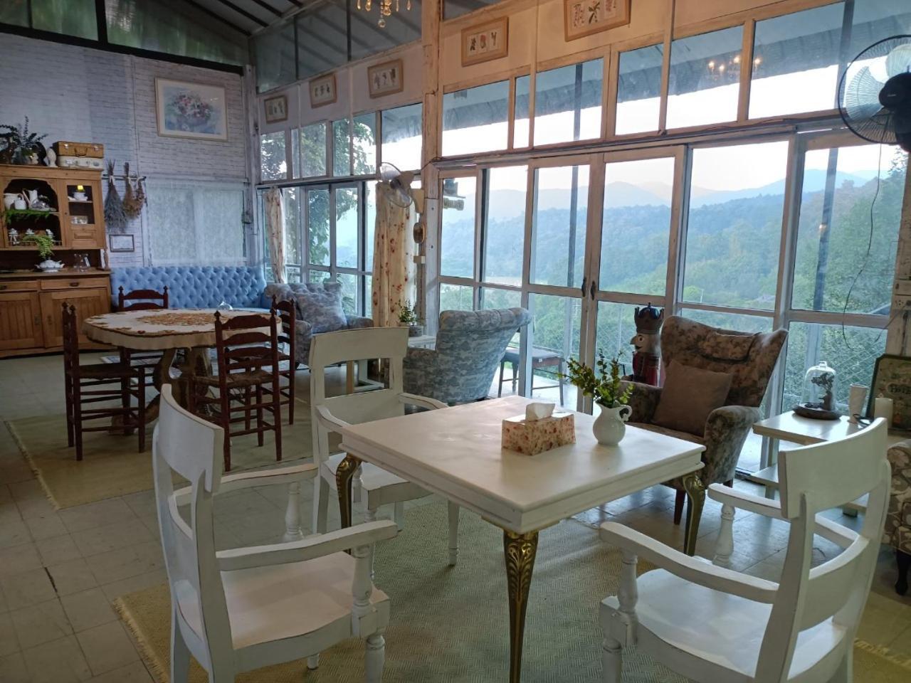 Balmy Hideout Cafe & Homestay Ban Huai Kaeo Exteriör bild