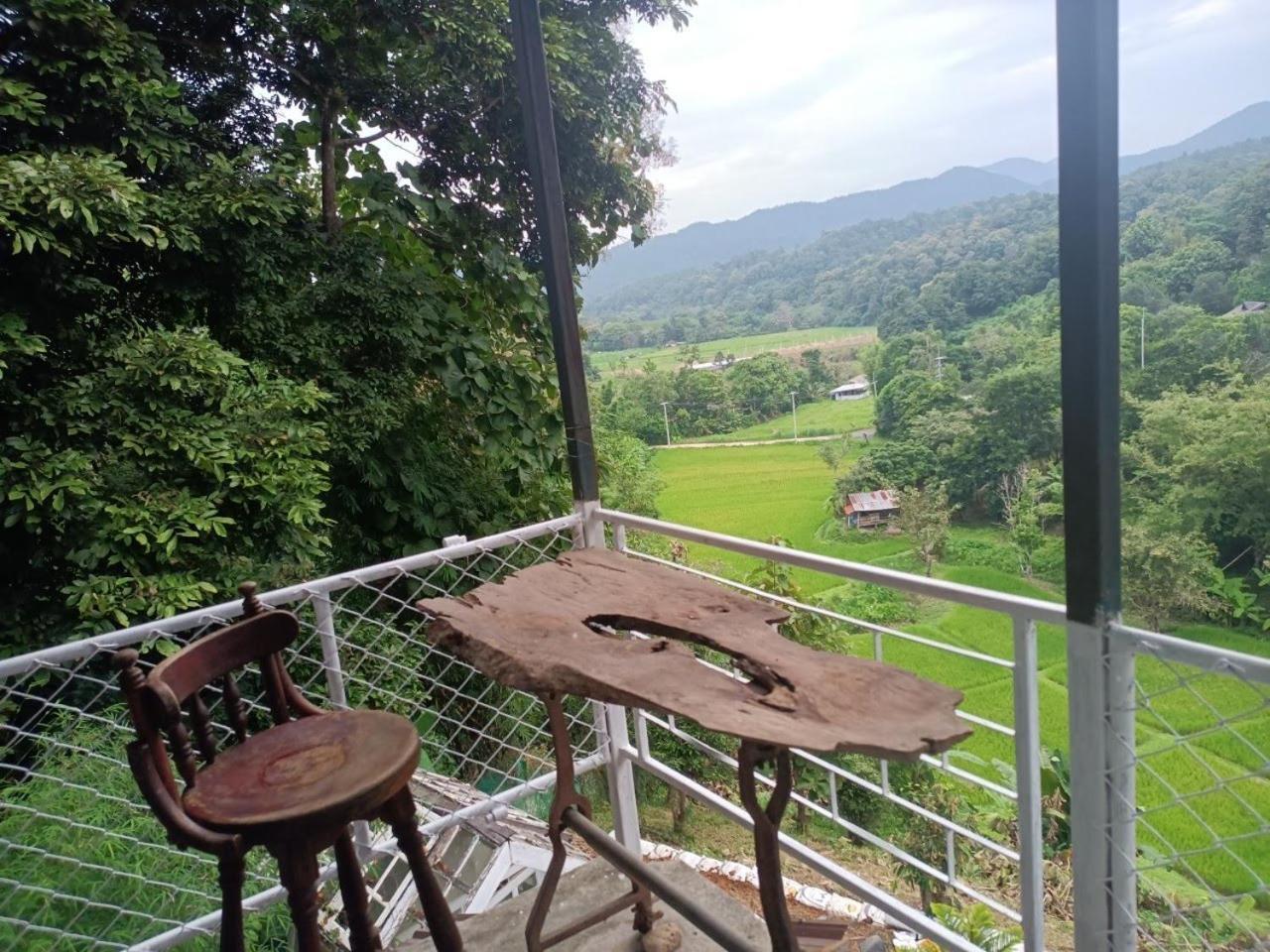 Balmy Hideout Cafe & Homestay Ban Huai Kaeo Exteriör bild